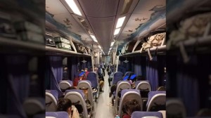 Ανατριχίλα! Φωτογραφία - ντοκουμέντο από το 3ο βαγόνι λίγο πριν τη μοιραία σύγκρουση των τρένων στα Τέμπη (Video)