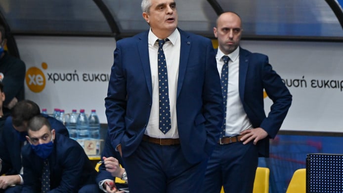 Έφυγε=