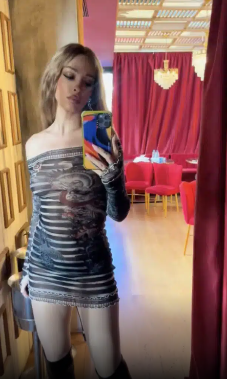 width=465