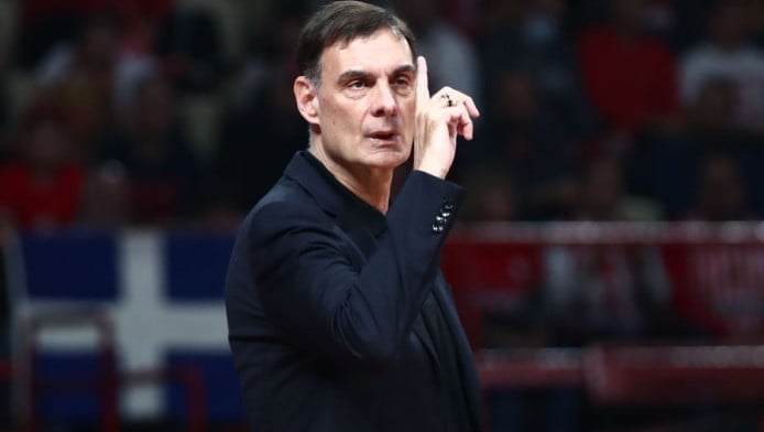 Συμβαίνει