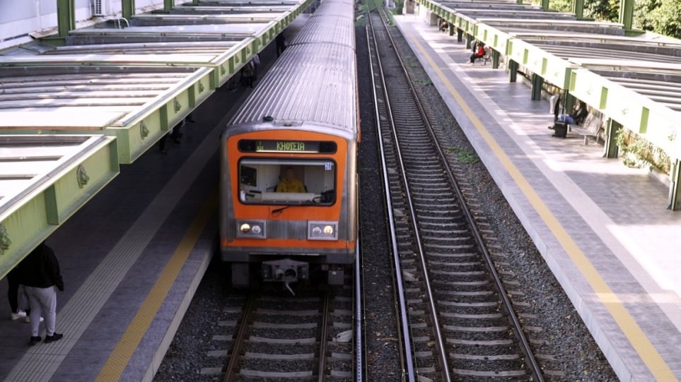 width=963