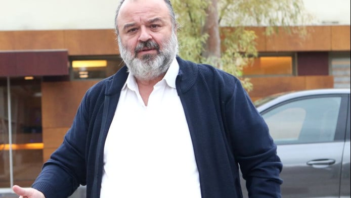 Έξαλλος