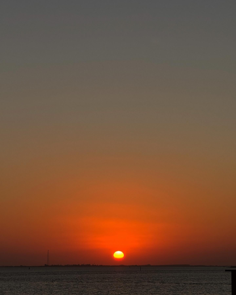 width=640