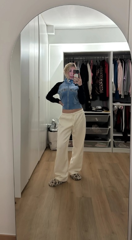 width=426