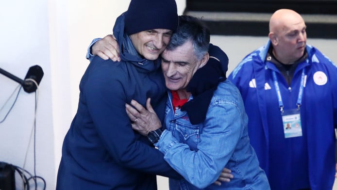 Τιμώρησε
