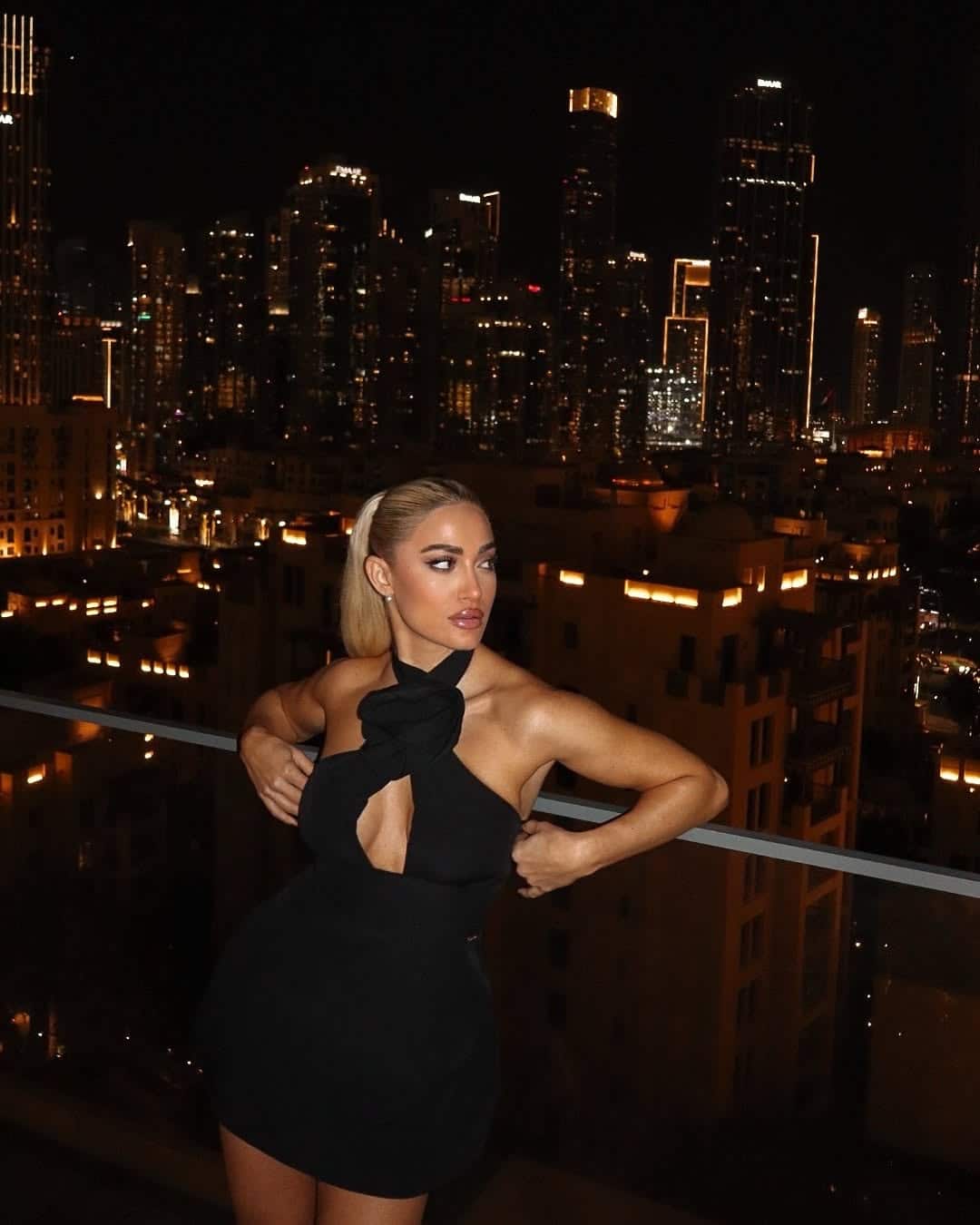 1 9