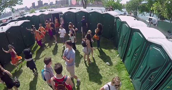porta potty 15 1