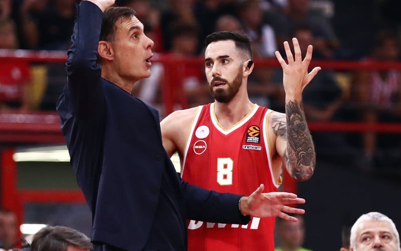 Φούντωσαν