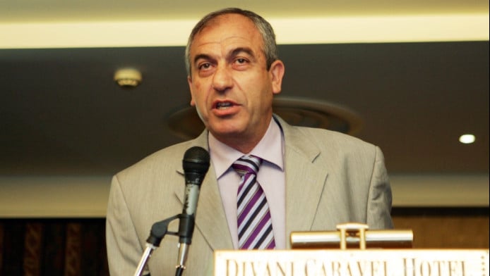 Έκραξε=