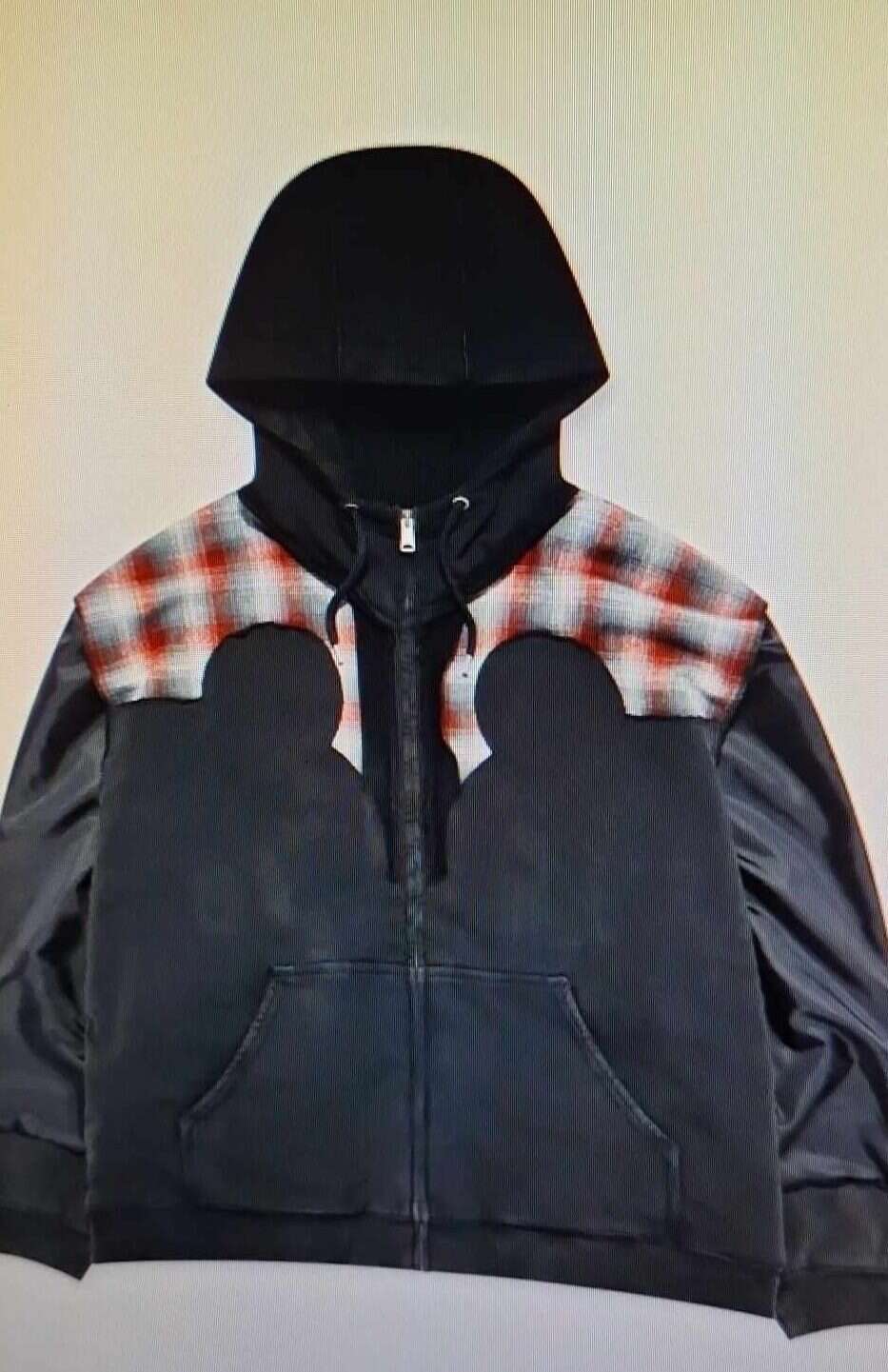 width=933