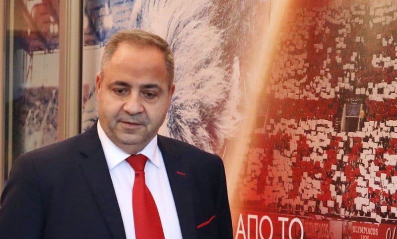 Ανάβουν...