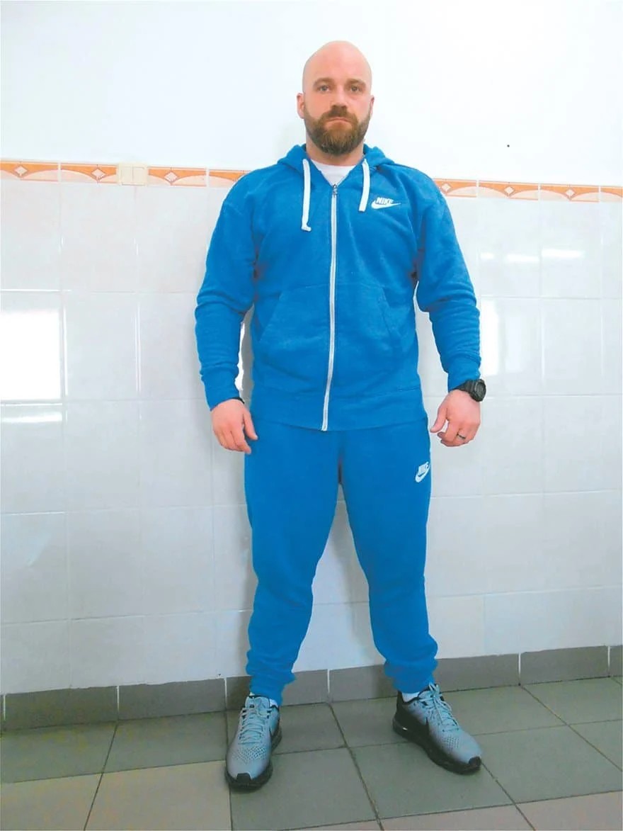 width=880