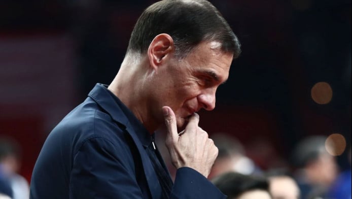 Ακόμα=