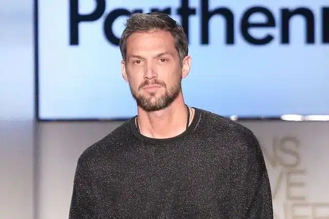 width=640
