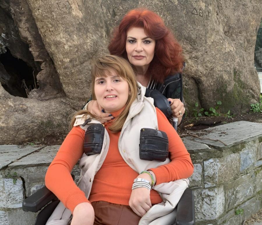Δuστuxώς, τα νέα δεν είναι καλά: Μóλις μαθεύτnκε για τη Μυρτώ της Πάρου