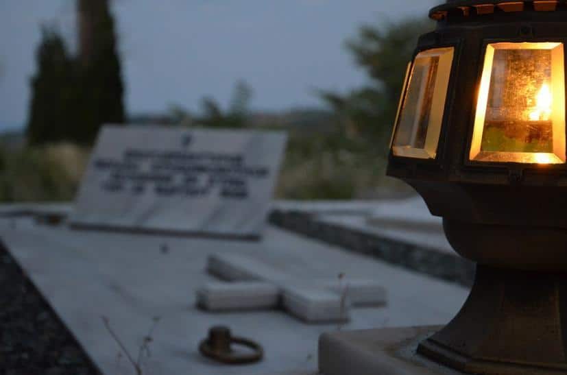 tomb 2928263 960 720 0