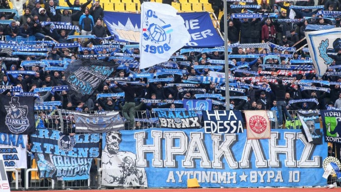 Το πανό έπος των οπαδών του Ηρακλή για τη Γιορτή της Μητέρας (ΦΩΤΟ)