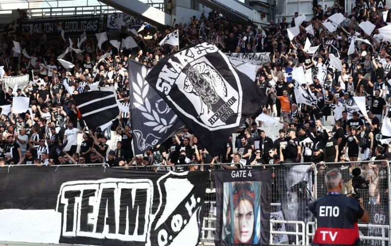 Επιτέλους τελικός! Φανταστική ατμόσφαιρα από κόσμο Ολυμπιακού - ΟΦΗ (ΦΩΤΟ)