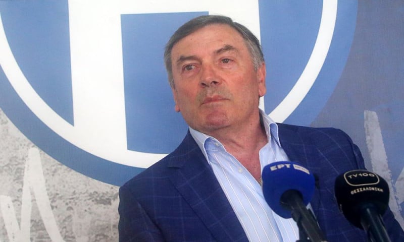 Ο Μπάμπης Τεννές