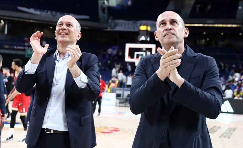 Ολυμπιακός για Χεζόνια - Έρχονται τα... πάνω-κάτω για Παπανικολάου