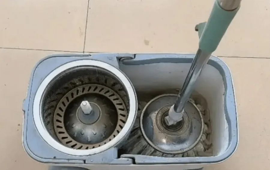 width=900