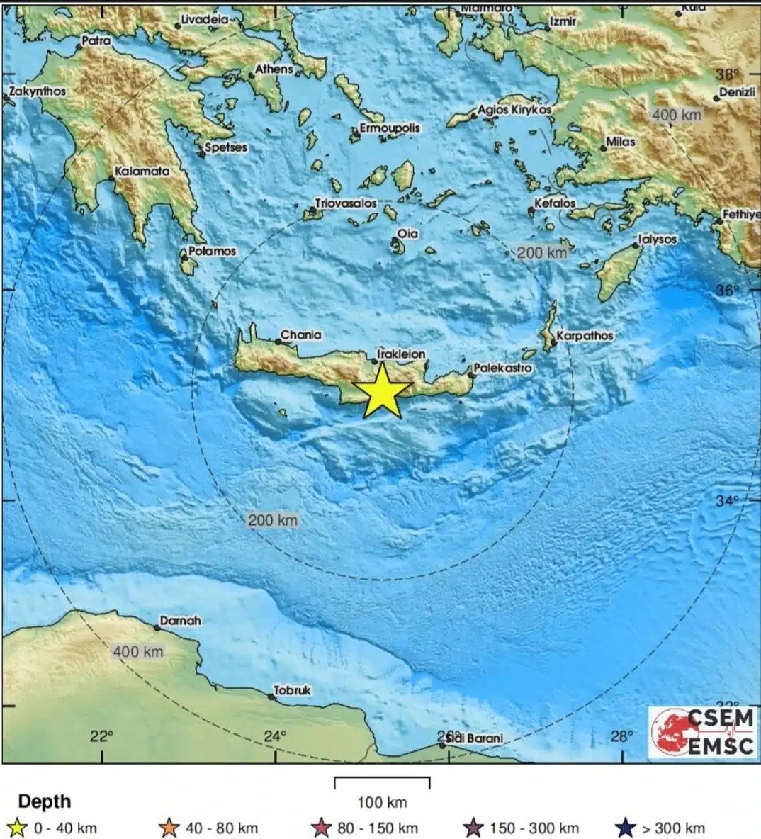 width=1074