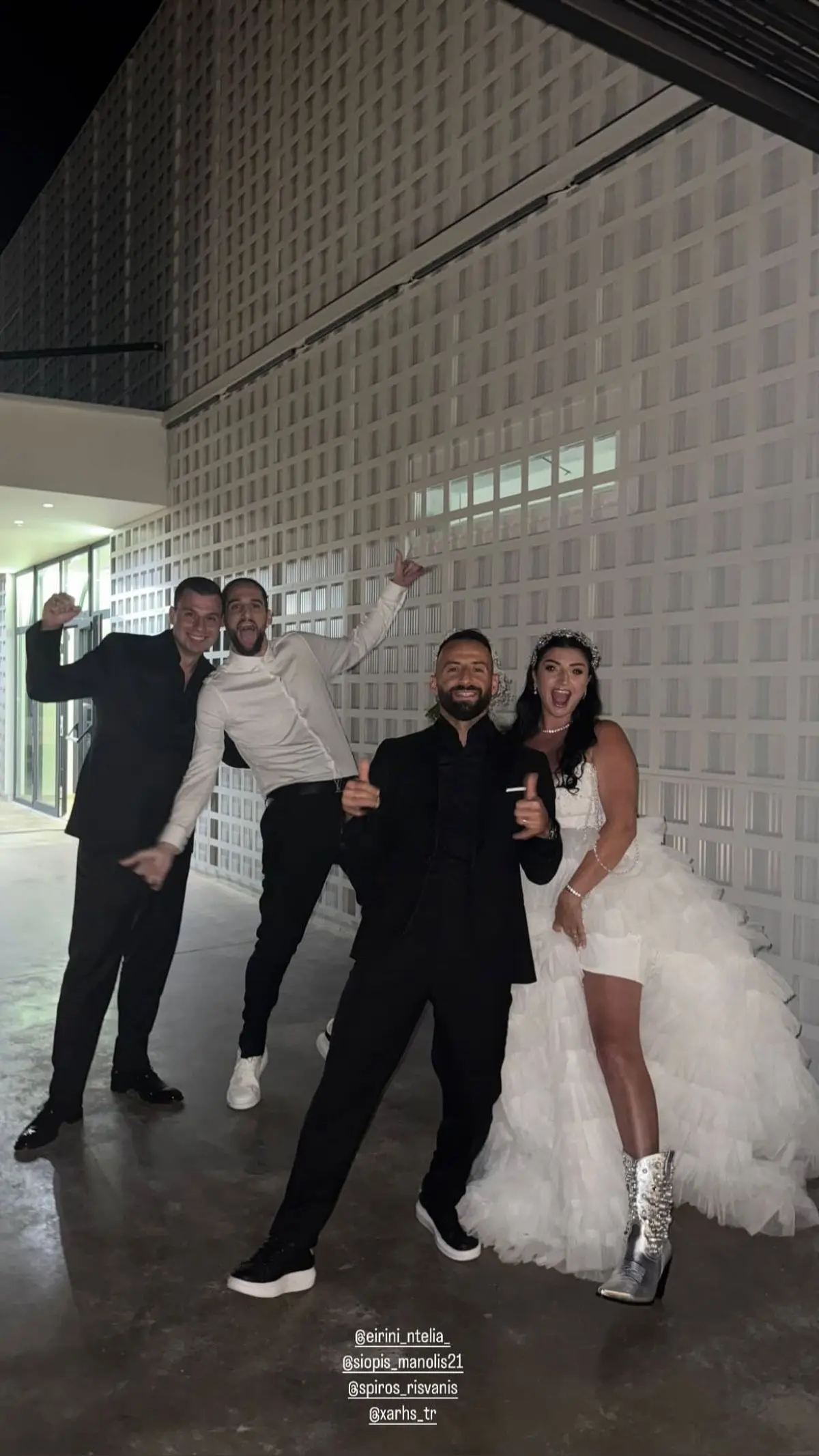 manos