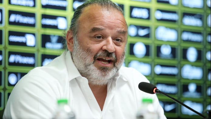 Κλείνει