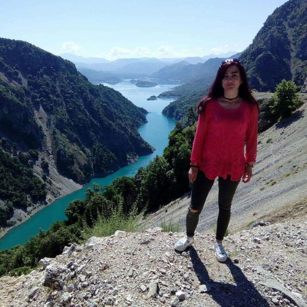 width=1068