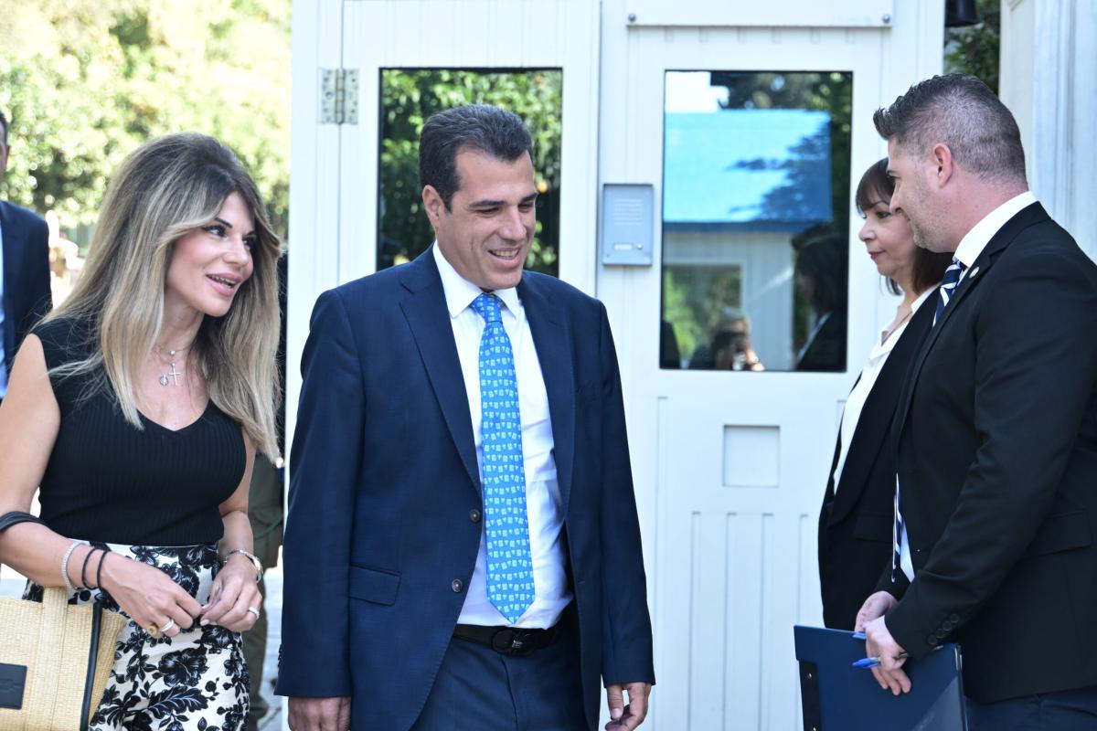 Ορκίστηκαν Θάνος