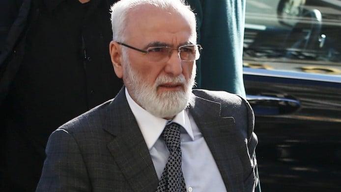 Με