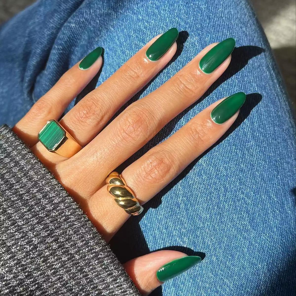 emeraldnails4 50a77417c0a4437599bc2f1a9eaa96cc