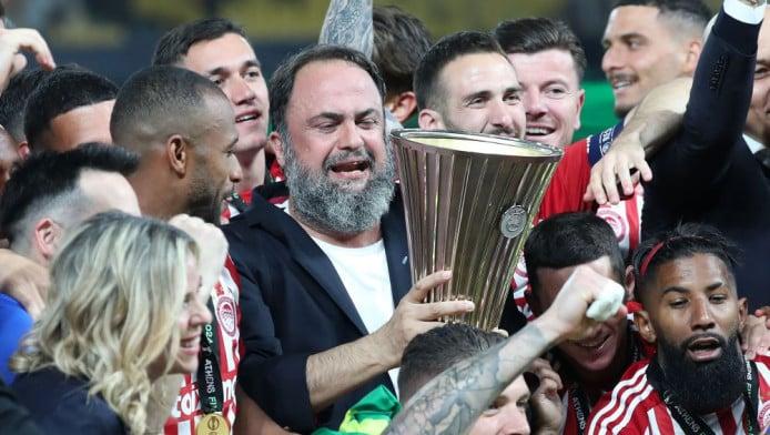 Συνάντηση με κορυφαίο όνομα στα γραφεία Ολυμπιακού - Ζητά μυθικό συμβόλαιο!