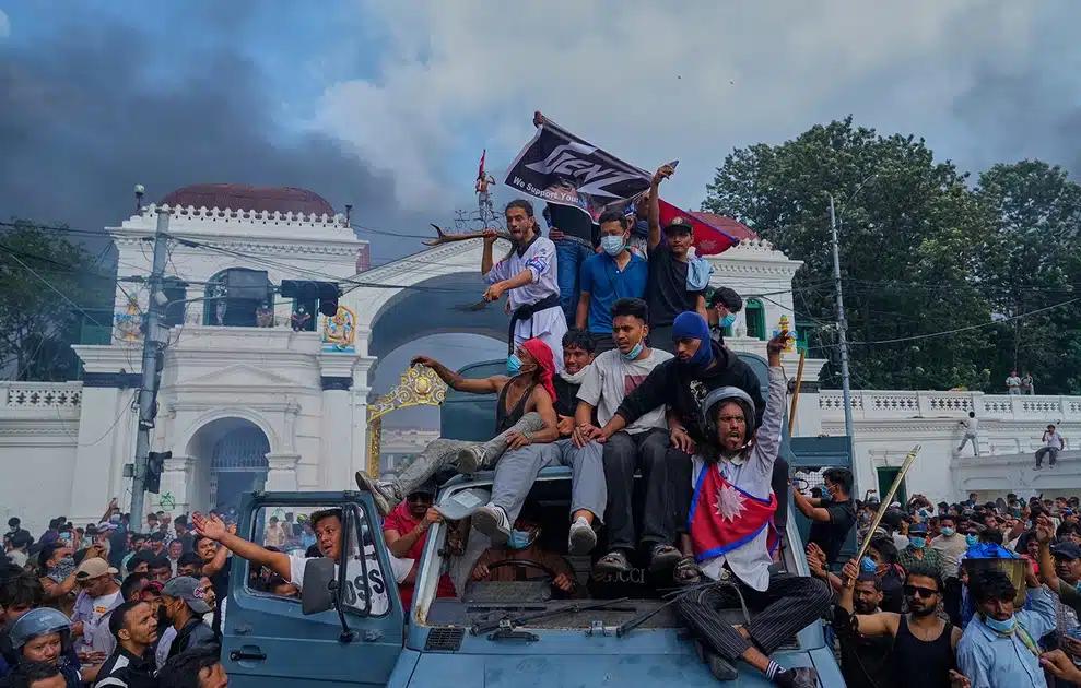 nepal3 2