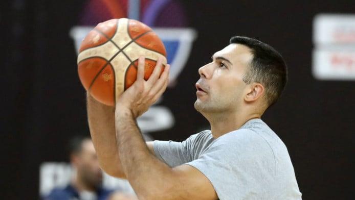 Μήνυμα Σλούκα σε Τουρκία - “Σέβομαι τα χρόνια στη Φενέρ, αλλά”