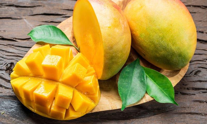 gfqyqwnazmb5 bigstock mango fruits and mango slices 233735233
