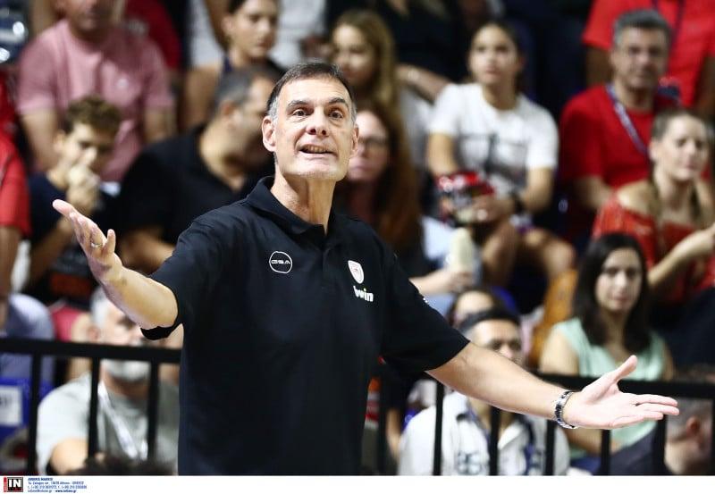Τρομάζει=