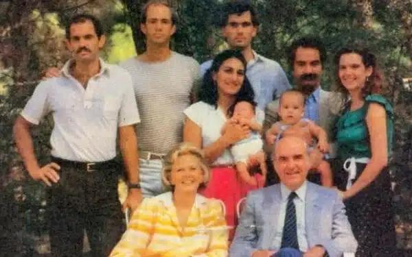 papandreou3