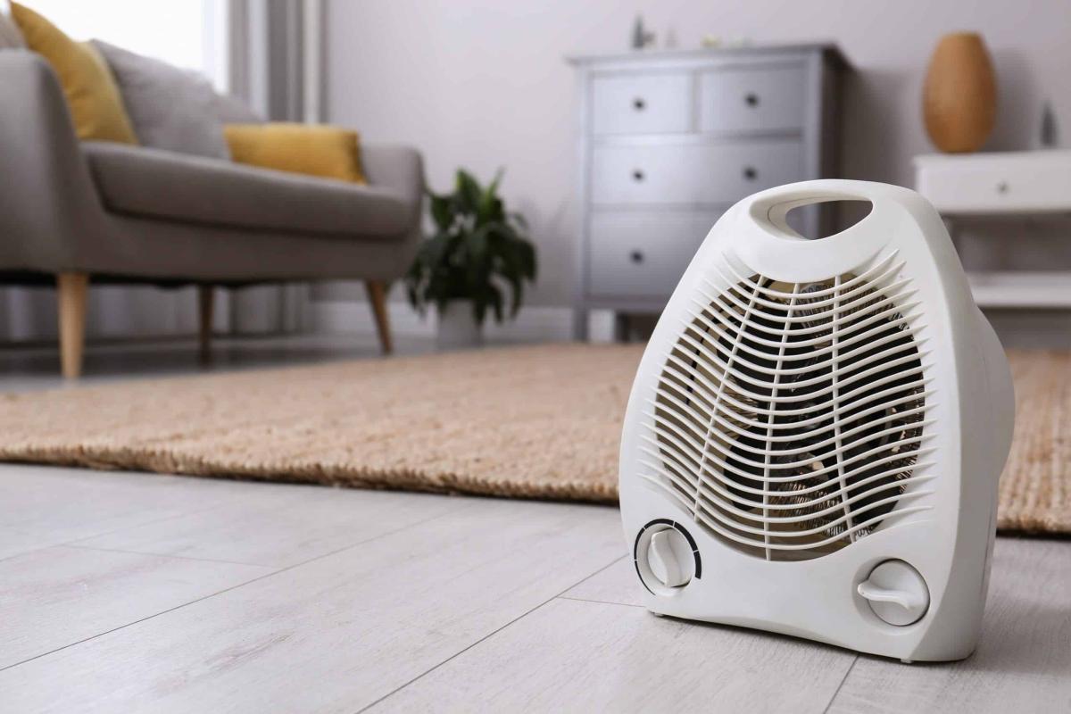 portable heater istock 1390275521 1 scaled.jpg.optimal