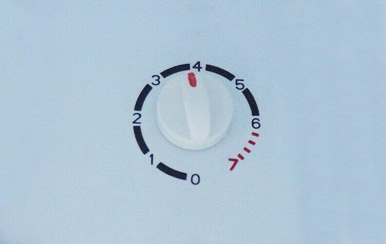 mechanical controller knob for temperature adjustment