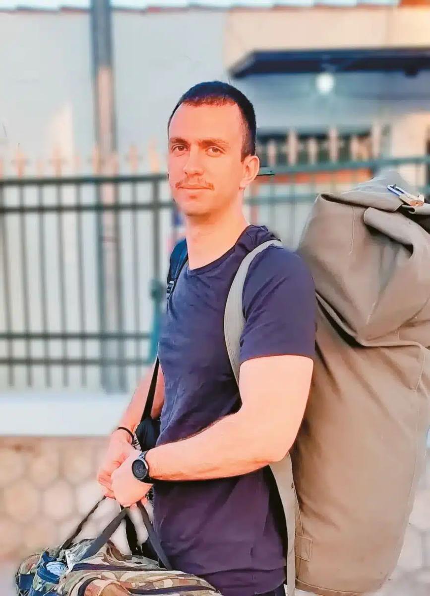 nikos