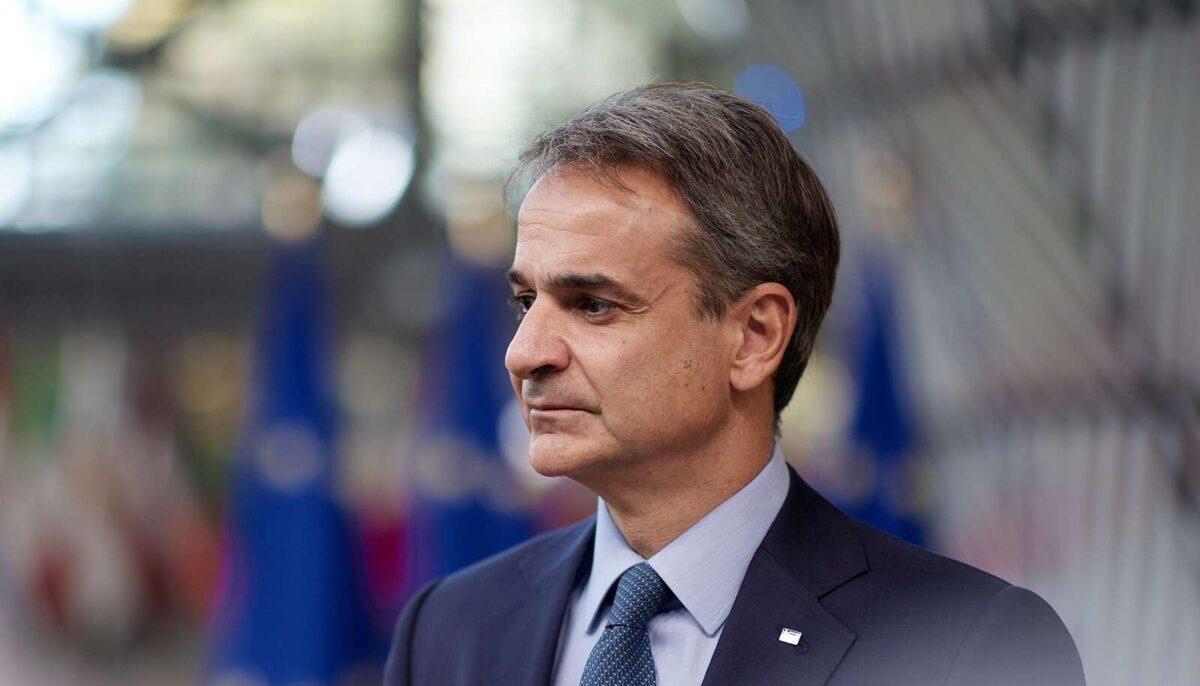 width=1200