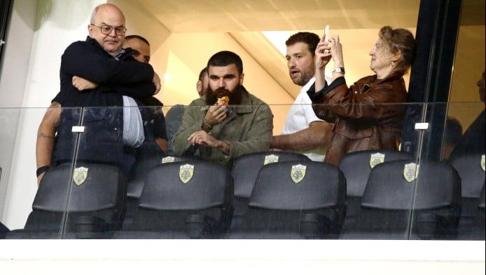 Μετά το επεισόδιο με Λανουά: Ένταση με Γιώργο Σαββίδη και οπαδούς της ΑΕΚ! 