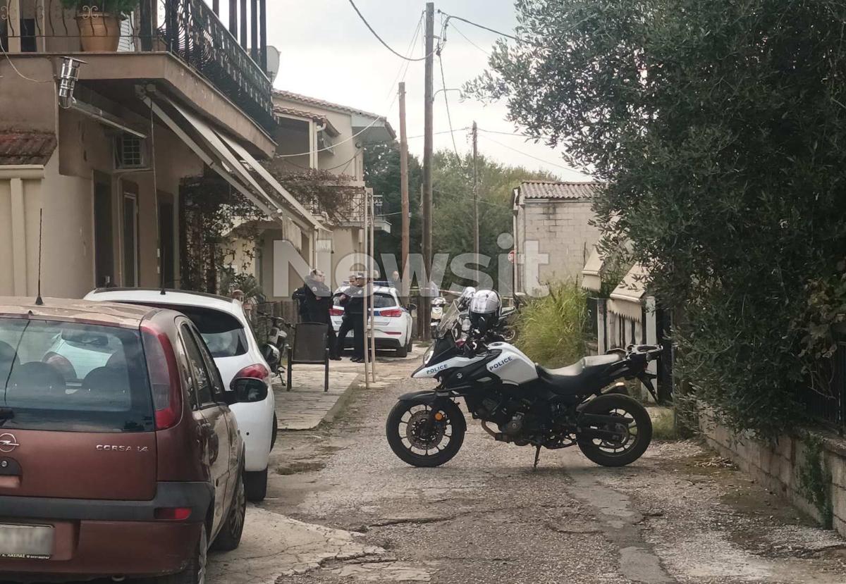 Το σπίτι όπου ο 18χρονος σκότωσε την μητέρα του