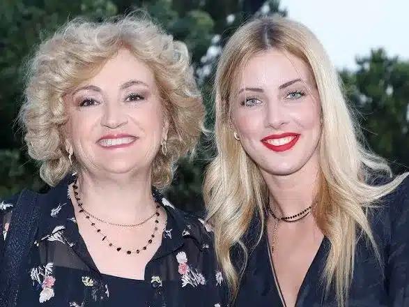 Η Υρώ Μανέ για την κόρη της, Φαίδρα Νταϊόγλου: «Είμαι χαρούμενη και περήφανη που ακολουθεί το δικό της δρόμο» 1 8a871b28 1061 iro mane fedra ntaiogloy 2262022