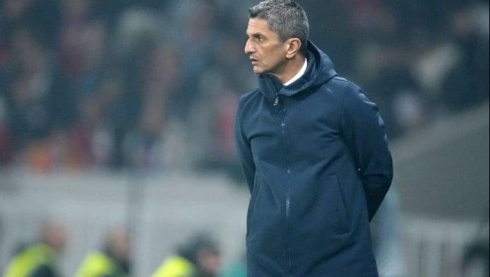 Οι δύο πονοκέφαλοι του Λουτσέσκου ενόψει Βόλου