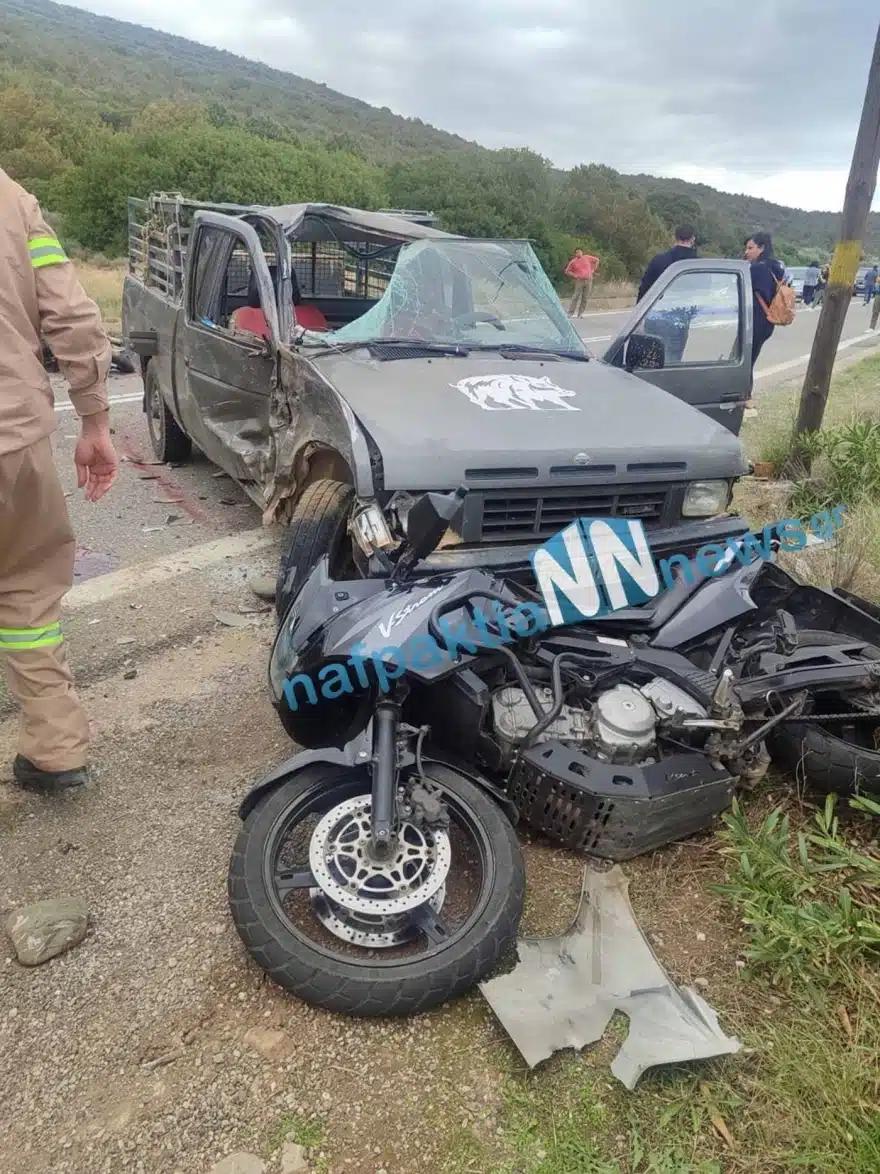 Αγροτικό παρέσυρε δύο μοτοσυκλέτες - Νεκρός 21χρονος, σοβαρά τραυματίας 37χρονος - Τραυματίσθηκε 14χρονος   1 troxaio itea 1