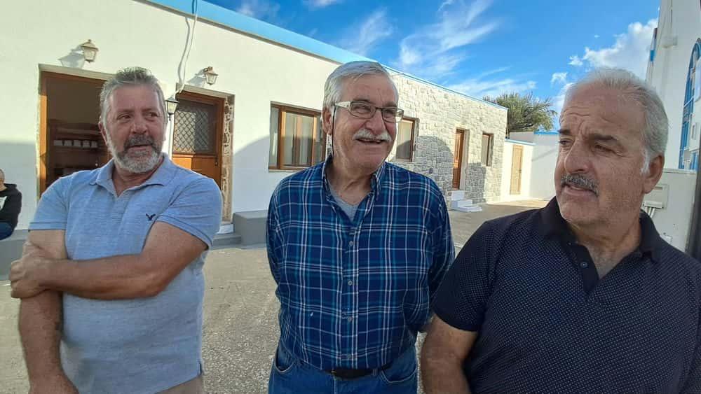 Ψέριμος: Οι 2 μαθητές του νησιού παρέλασαν με παιδιά του 11ου Δημοτικού Περιστερίου για την 28η Οκτωβρίου 7 viber image 2025 10 28 10 09 29 291