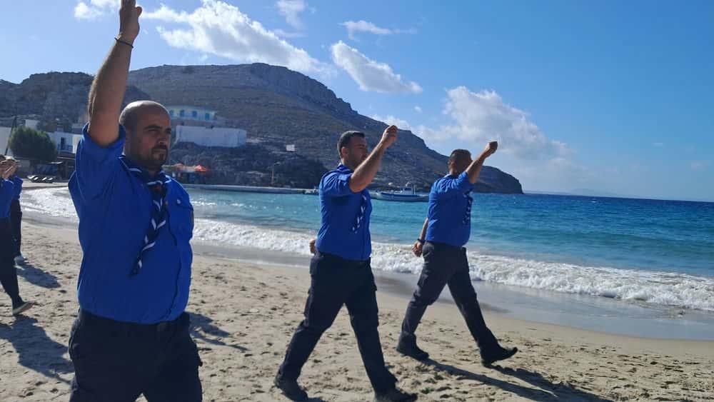 Ψέριμος: Οι 2 μαθητές του νησιού παρέλασαν με παιδιά του 11ου Δημοτικού Περιστερίου για την 28η Οκτωβρίου 34 viber image 2025 10 28 10 12 27 405