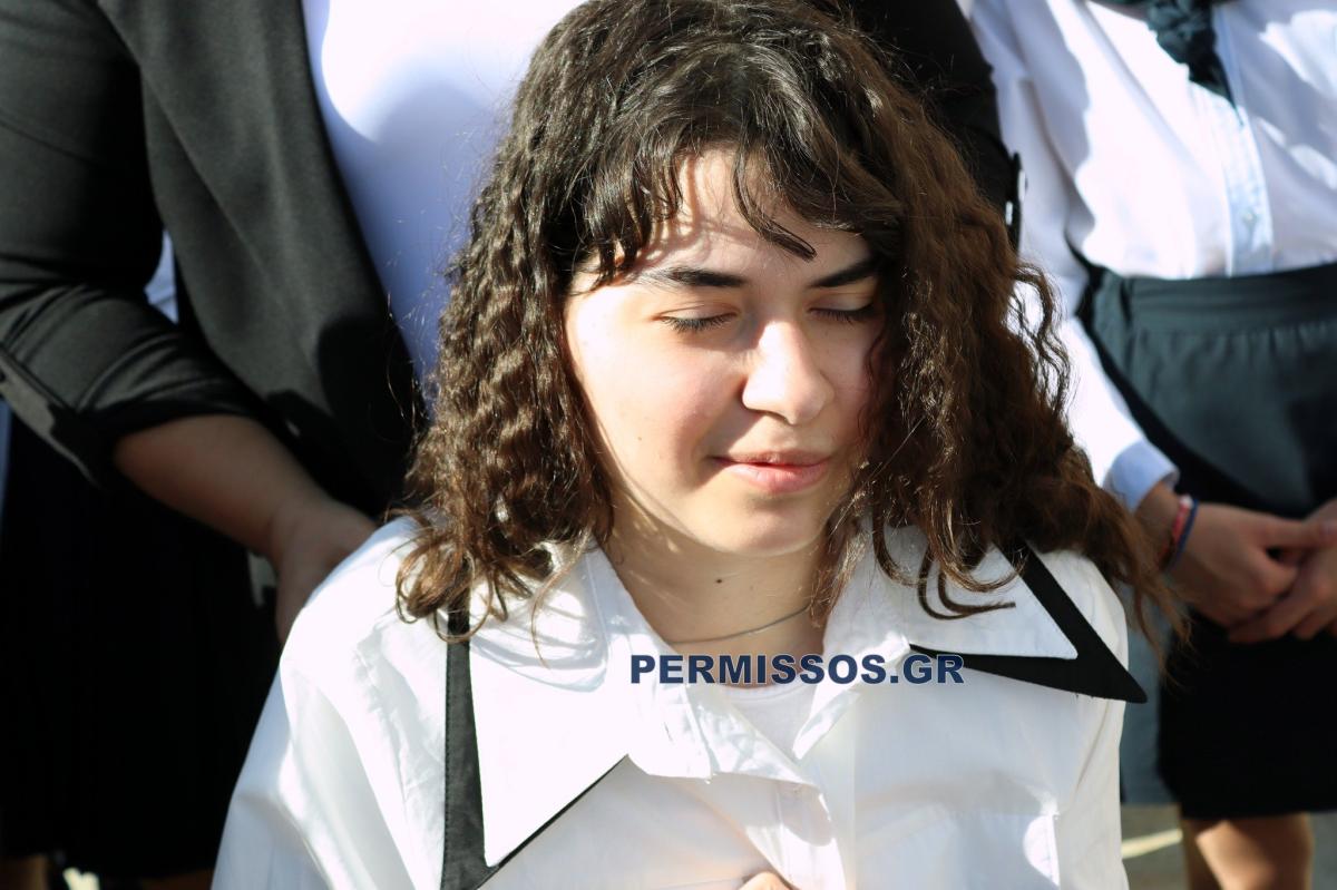 Συγκινητική στιγμή – Η πρώτη παρέλαση της μικρής Αλεξίας μετά τον τραυματισμό της από αδέσποτη σφαίρα 10 574269911 1295162439291308 5755789201160615519 n